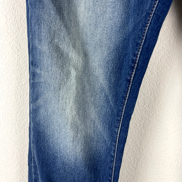 Uniqlo Grameen Jeans Womens Blue Small Medium Wash Tapered Stretchy Whiskering - Picture 4 of 13